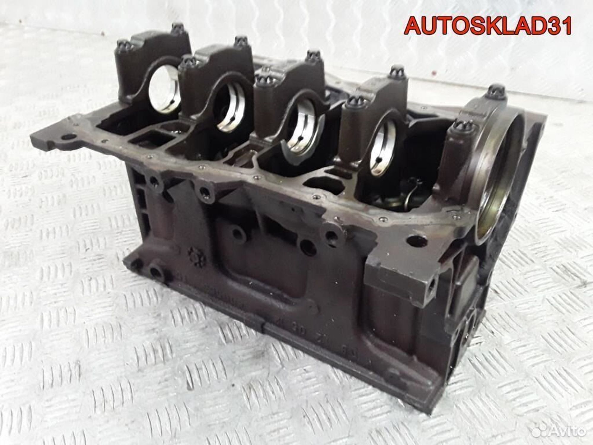 Блок цилиндров двигателя Renault Megane 2 K4M 748, 4500 рублей, Дубовое