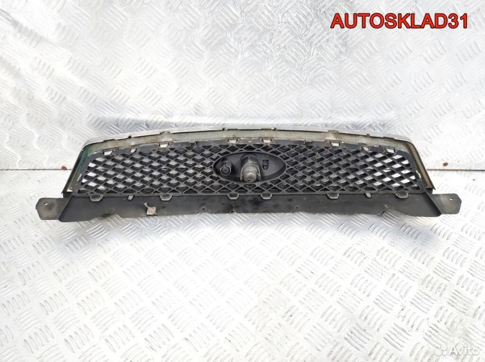 Решетка радиатора Ford Focus 2 4M518138AE, 3700 рублей, Дубовое