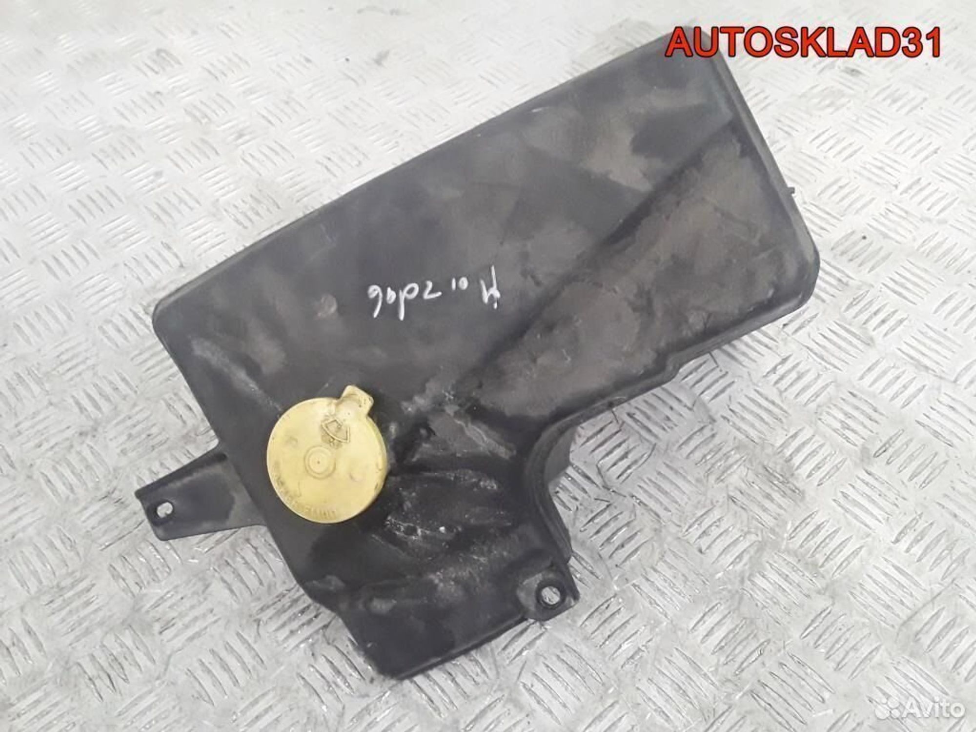 Бачок омывателя лобового стекла Mazda 6 GG, 1800 рублей, Дубовое