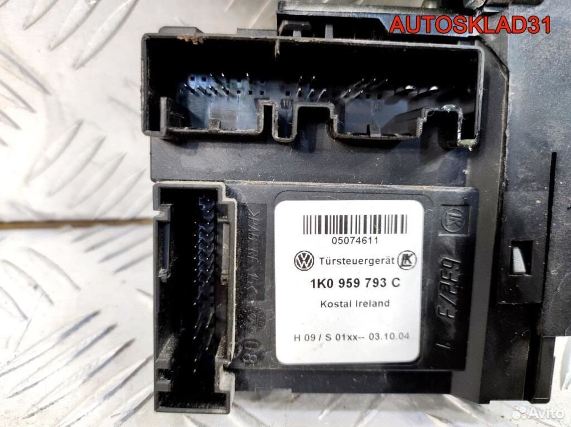 Моторчик стеклоподъемника передний левый VW Golf 5 1K959701E, 2300 рублей, Дубовое