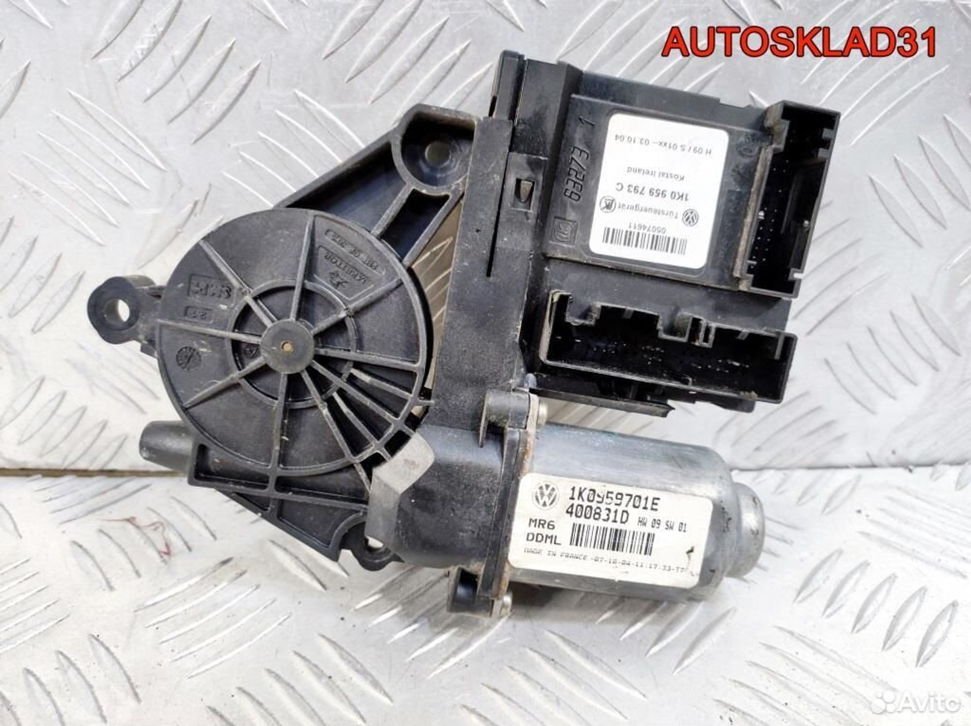 Моторчик стеклоподъемника передний левый VW Golf 5 1K959701E, 2300 рублей, Дубовое