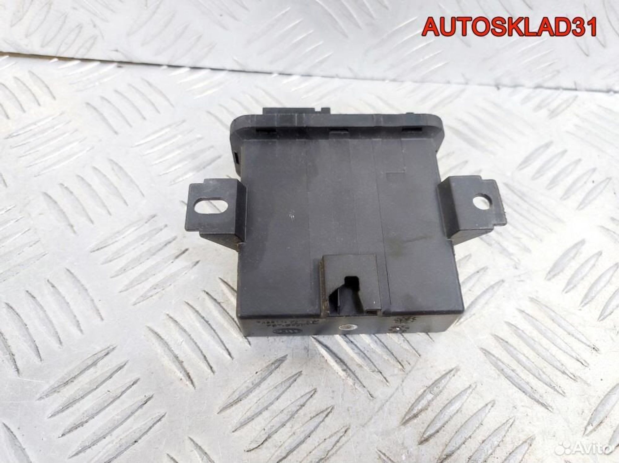 Блок управления светом Opel Astra J 13350670, 1700 рублей, Дубовое