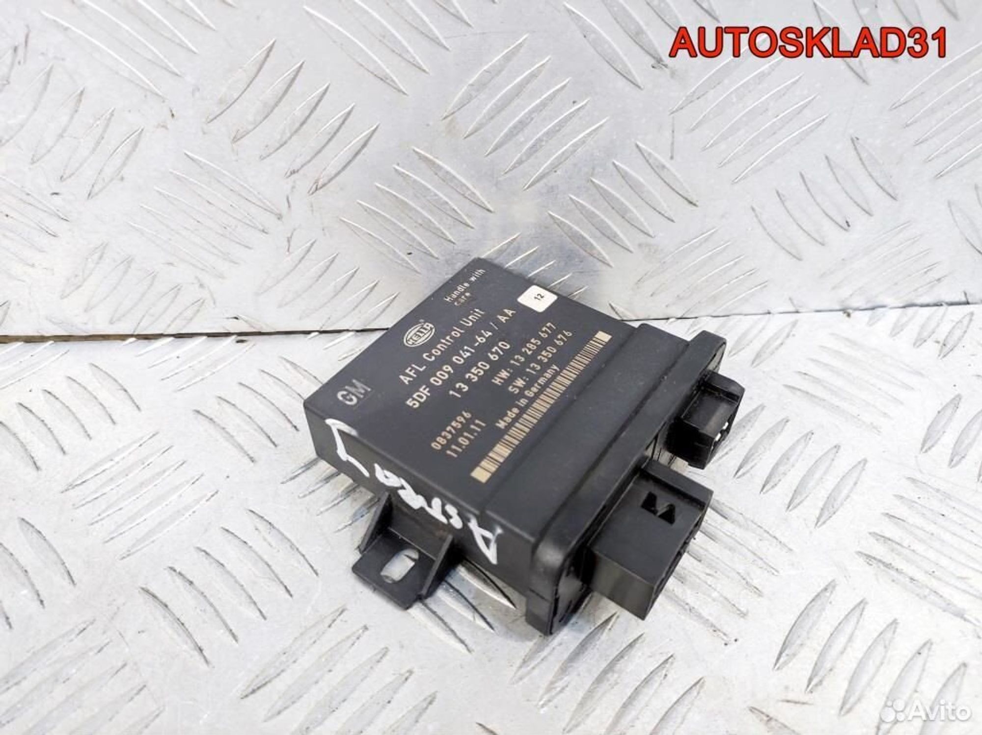 Блок управления светом Opel Astra J 13350670, 1700 рублей, Дубовое