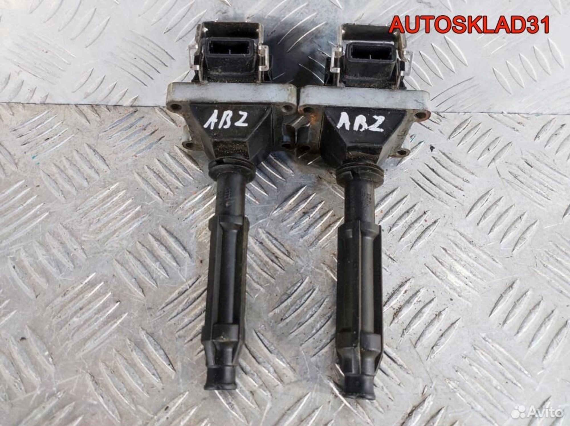 Катушка зажигания Audi A8 D2 4,2 ABZ 077905105, 1400 рублей, Дубовое