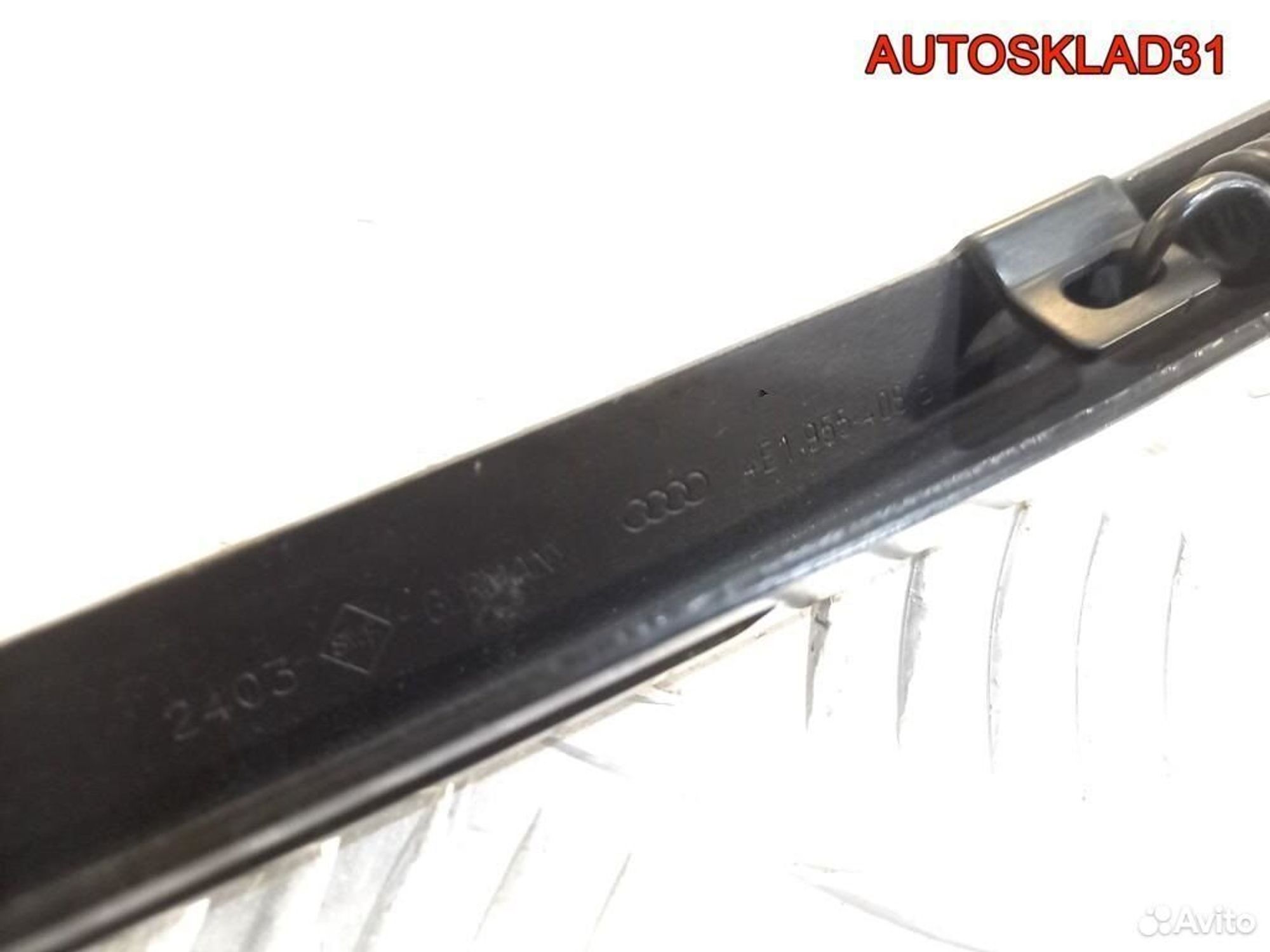 Поводок стеклоочистителя правый 4E1955408B, 1100 рублей, Дубовое