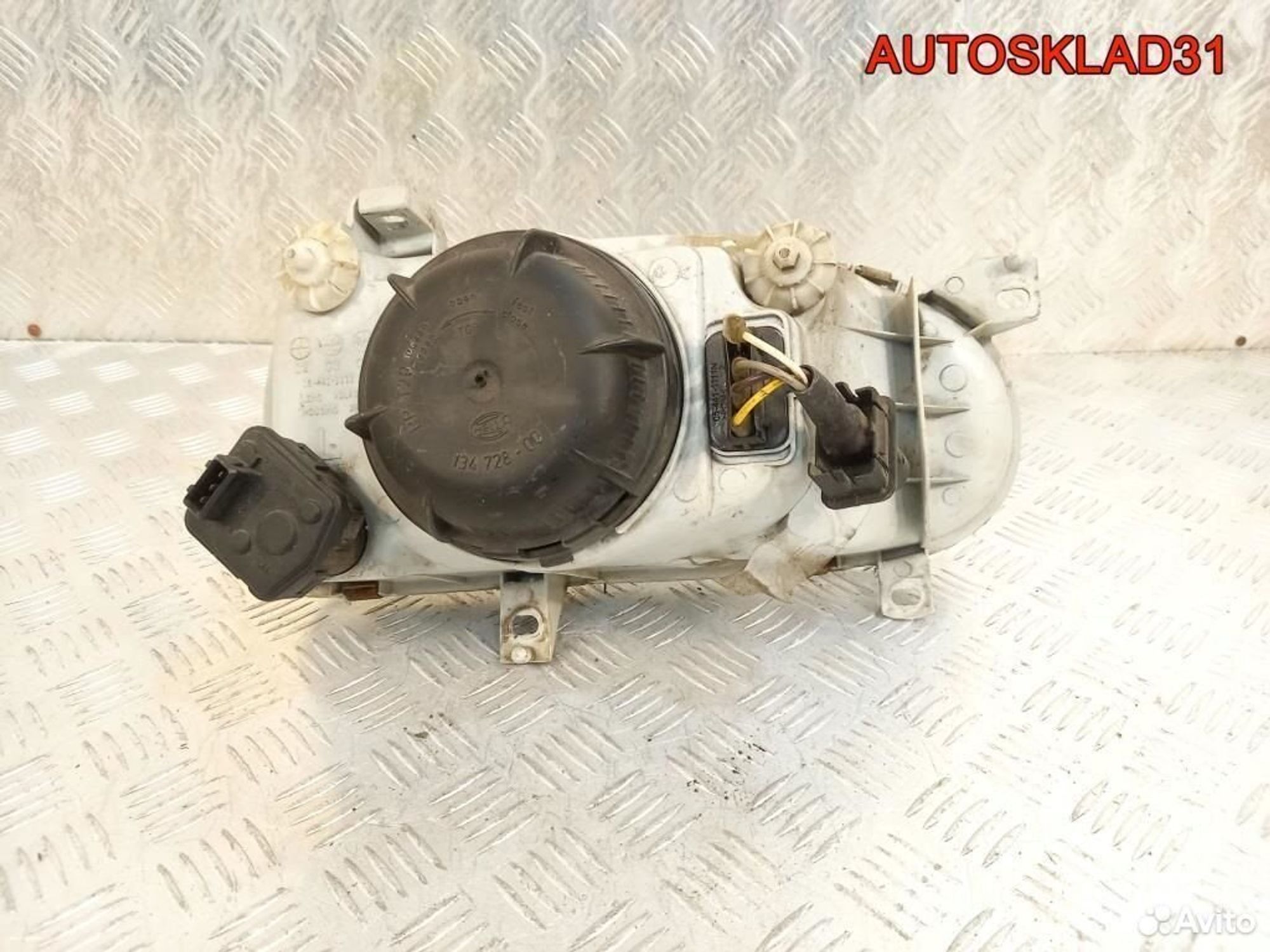 Фара левая Volkswagen Golf 3 1H5941017J, 2600 рублей, Дубовое
