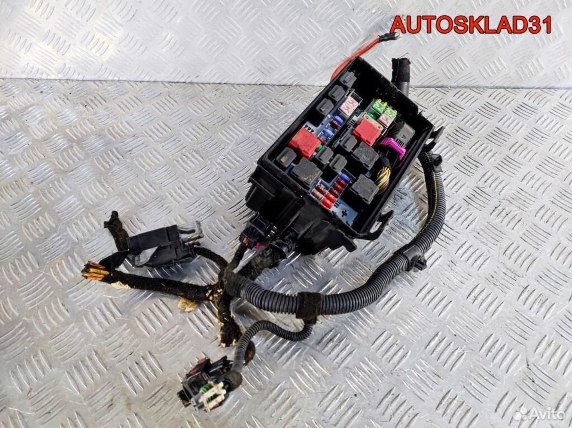 Блок предохранителей Opel Corsa D 13246926, 2100 рублей, Дубовое