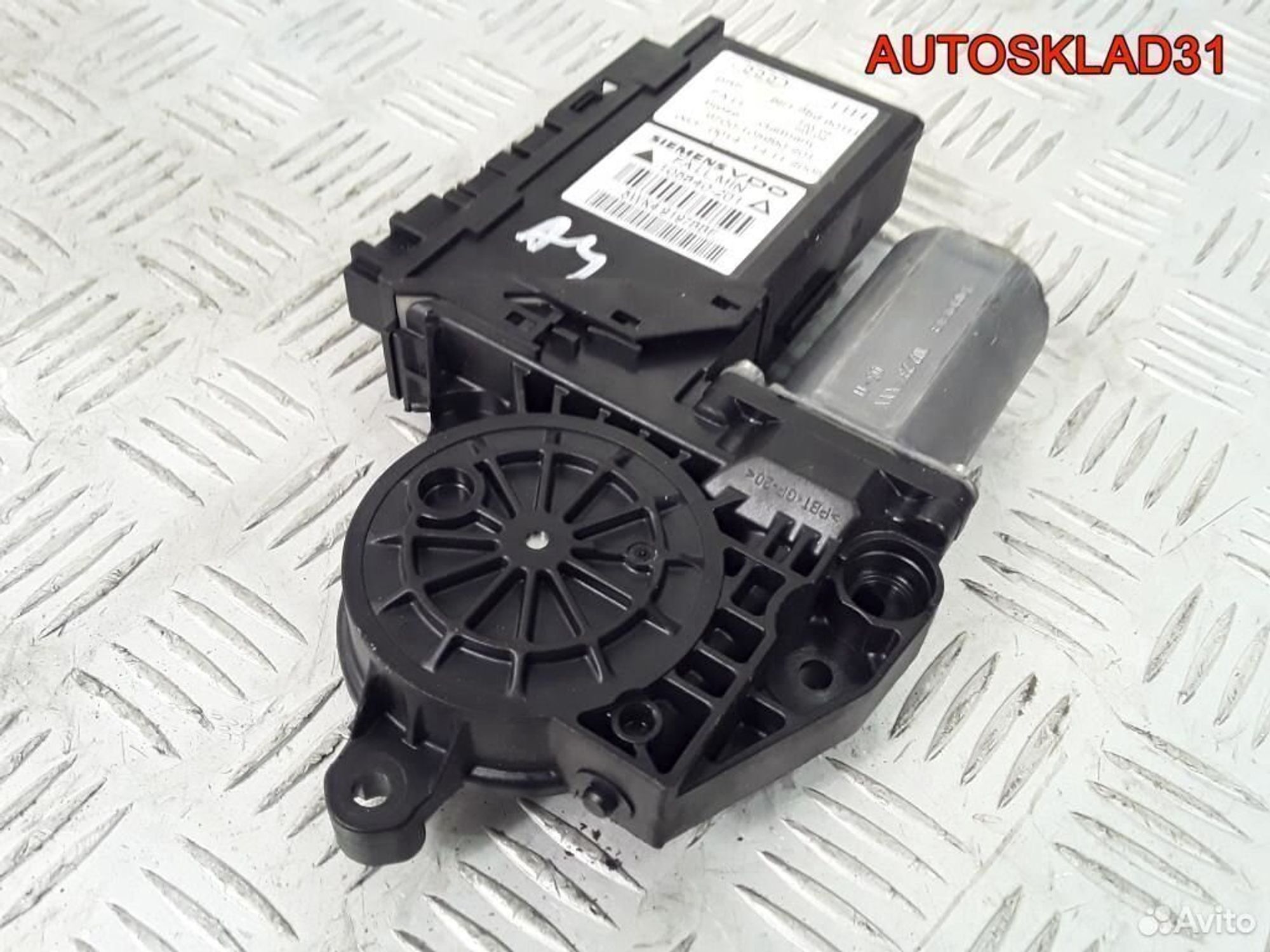 Моторчик стеклоподъемника левый Audi A4 B7, 1800 рублей, Дубовое