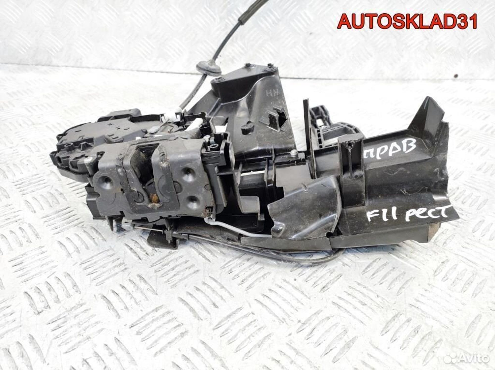 Замок двери передней правой Ford Focus 2 2400151, 2300 рублей, Дубовое