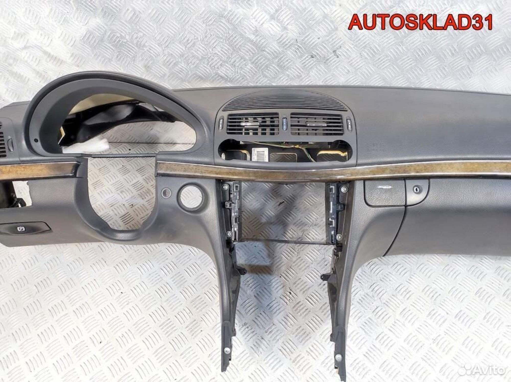 Торпедо Mercedes Benz W211 A2116800687, 10000 рублей, Дубовое