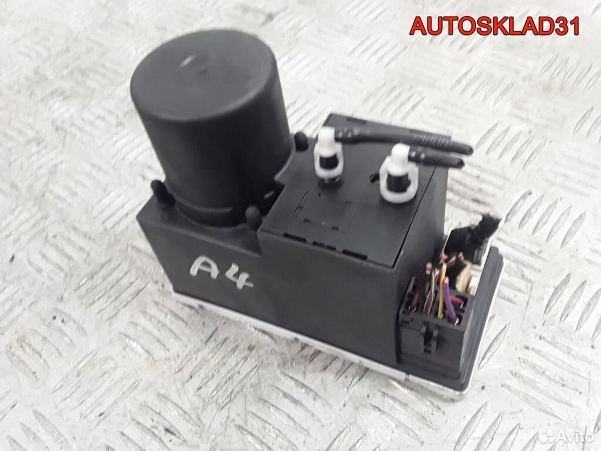 Компрессор центрального замка Audi A4 B5 8D0862257B, 8500 рублей, Дубовое