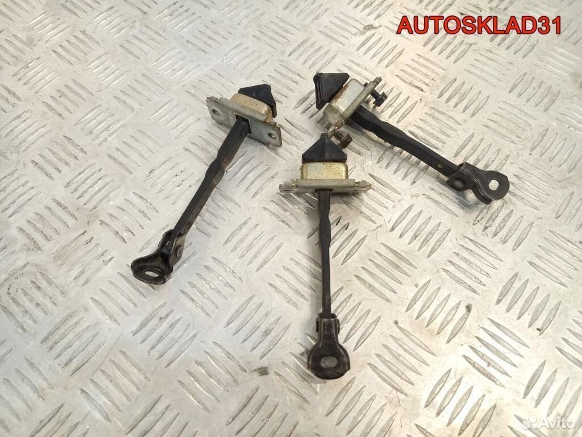 Ограничитель двери Mazda 3 BK bp4k58270g, 800 рублей, Дубовое