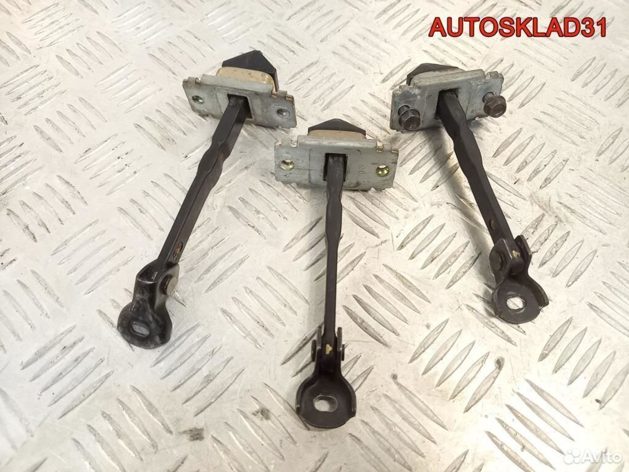 Ограничитель двери Mazda 3 BK bp4k58270g, 800 рублей, Дубовое