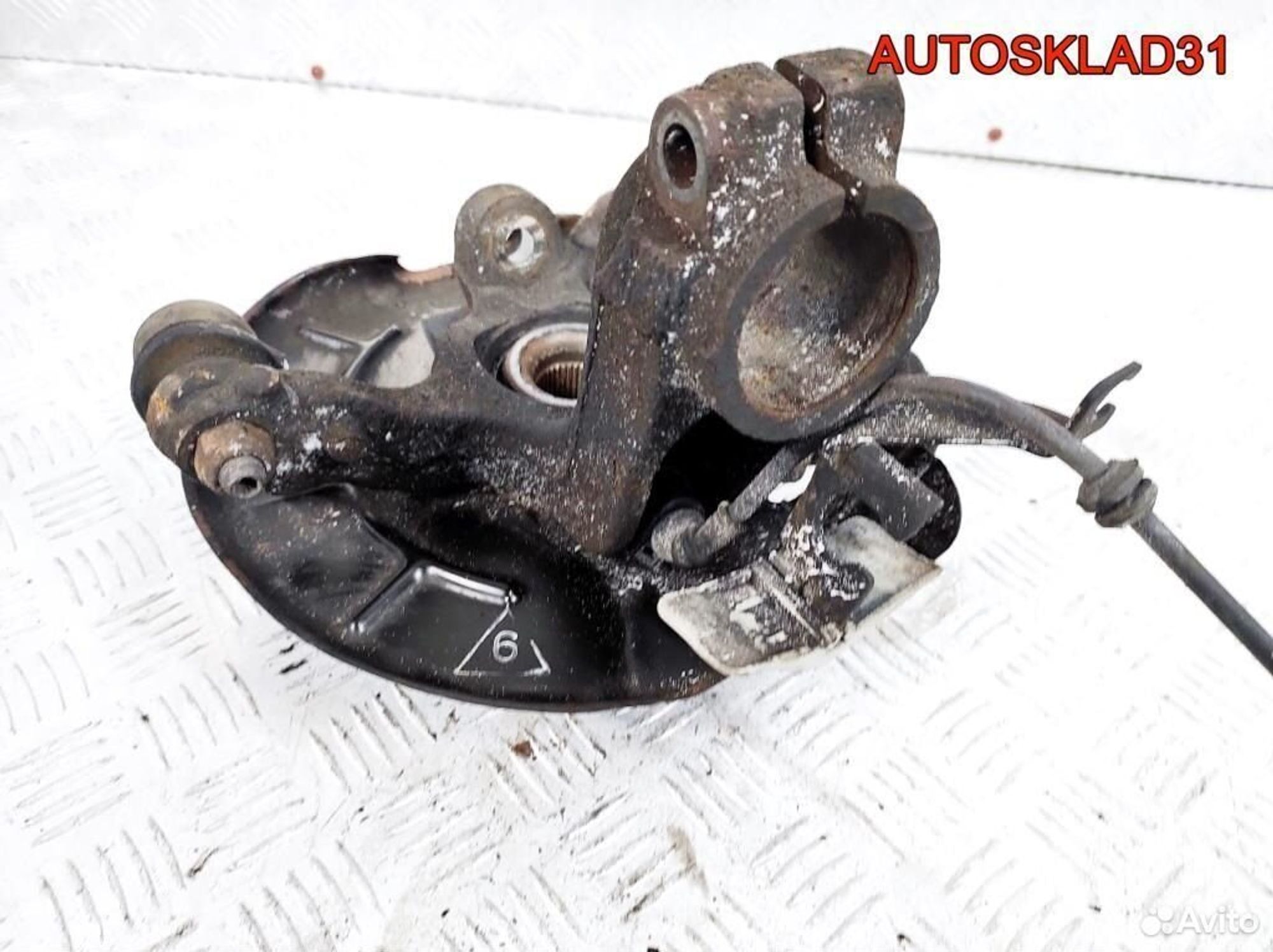 Кулак поворотный передний правый Skoda Fabia 3, 4100 рублей, Дубовое