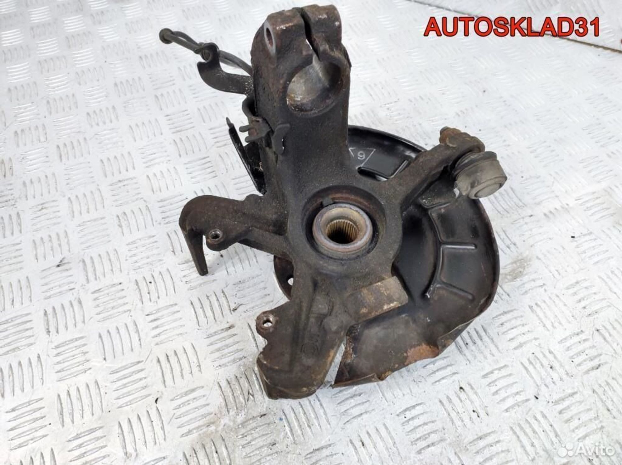 Кулак поворотный передний правый Skoda Fabia 3, 4100 рублей, Дубовое