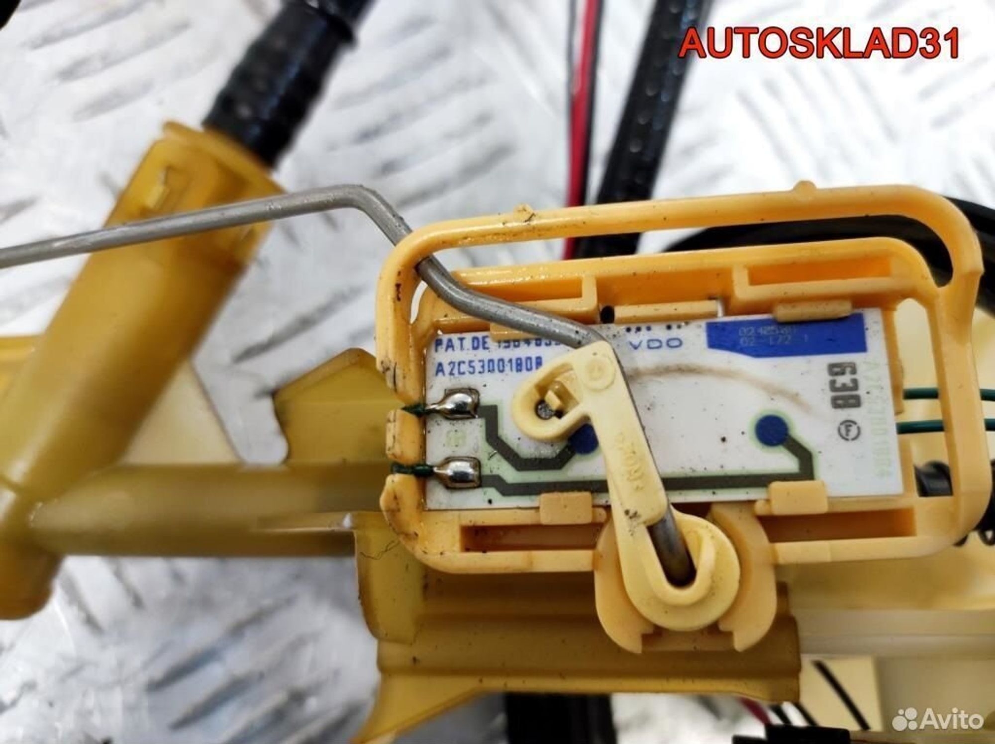 Датчик уровня топлива Mercedes W203 A2034701641, 2600 рублей, Дубовое