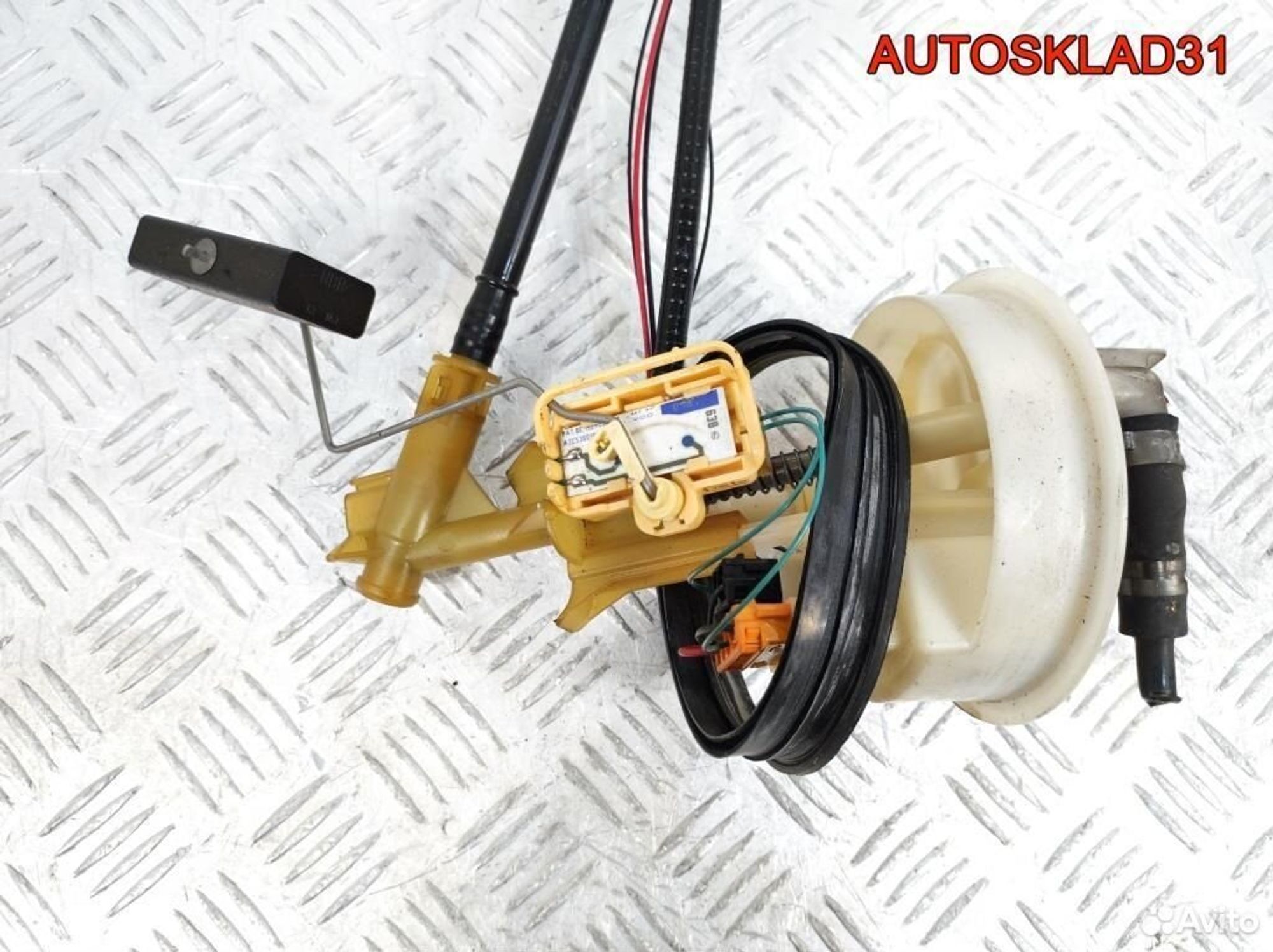 Датчик уровня топлива Mercedes W203 A2034701641, 2600 рублей, Дубовое