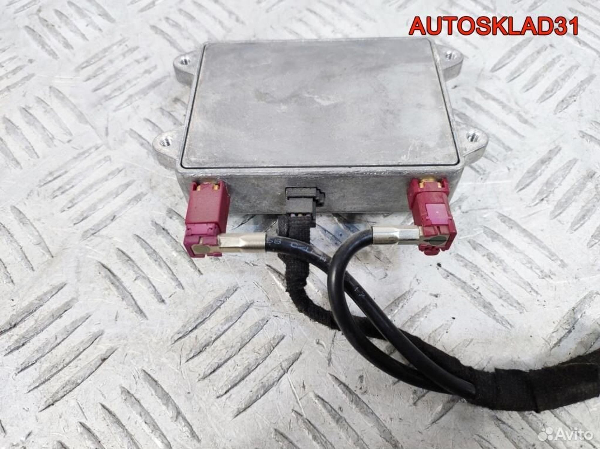 Усилитель антенны Audi A6 C6 8E0035456, 600 рублей, Дубовое