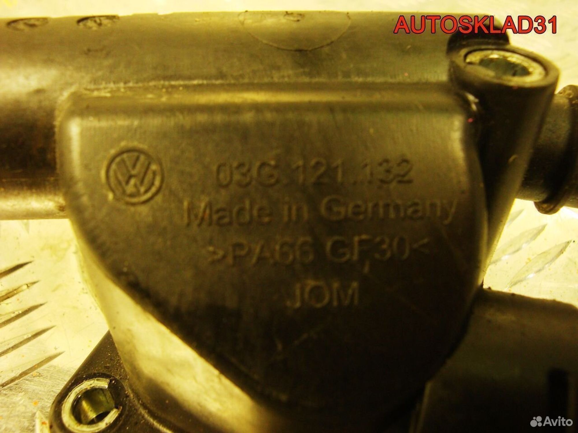 Фланец тройник системы охл-ния Passat B6 03G121132, 1700 рублей, Дубовое