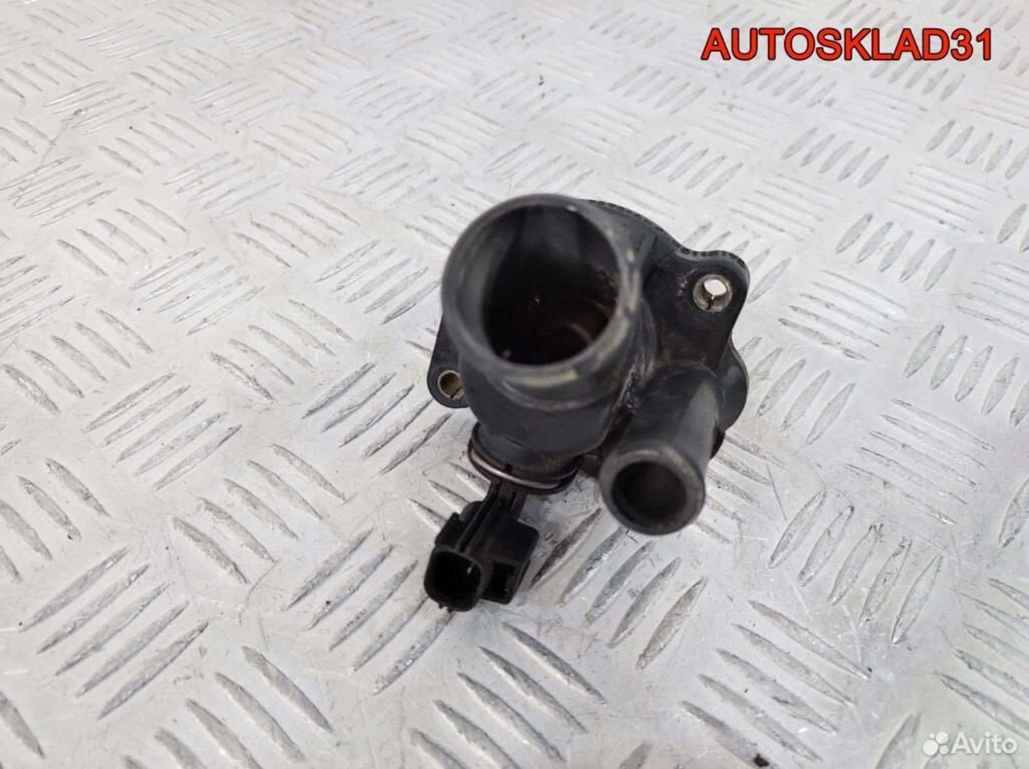 Термостат Ford Mondeo 3 1S7G8575AH Бензин, 2100 рублей, Дубовое