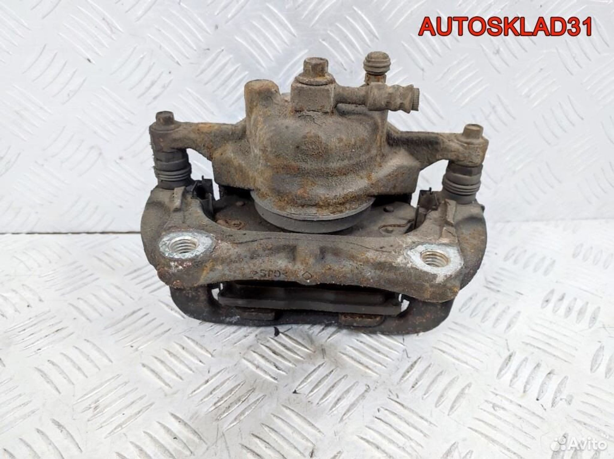 Суппорт тормозной перед правый Opel Astra J Дизель, 2100 рублей, Дубовое
