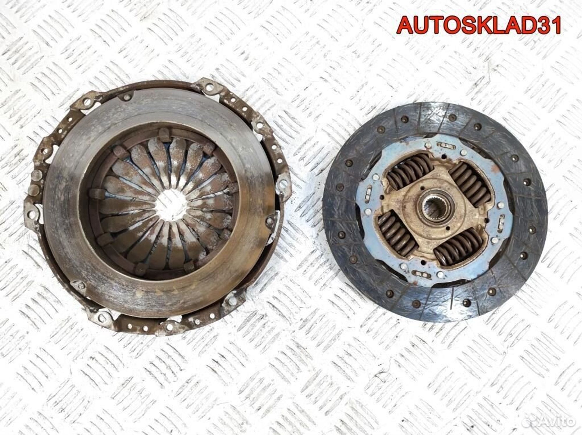 Комплект Сцепления VW Golf 4 1.6 BAD Бензин, 3600 рублей, Дубовое