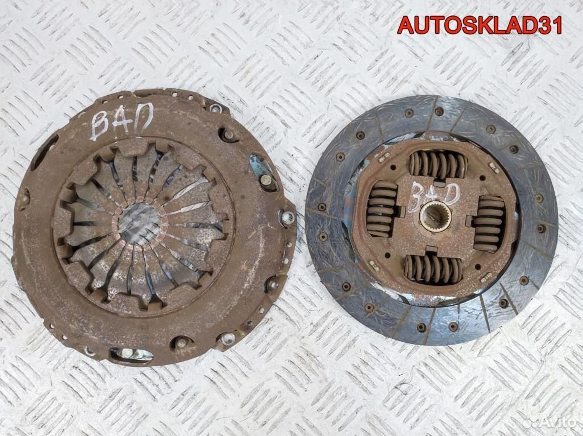 Комплект Сцепления VW Golf 4 1.6 BAD Бензин, 3600 рублей, Дубовое