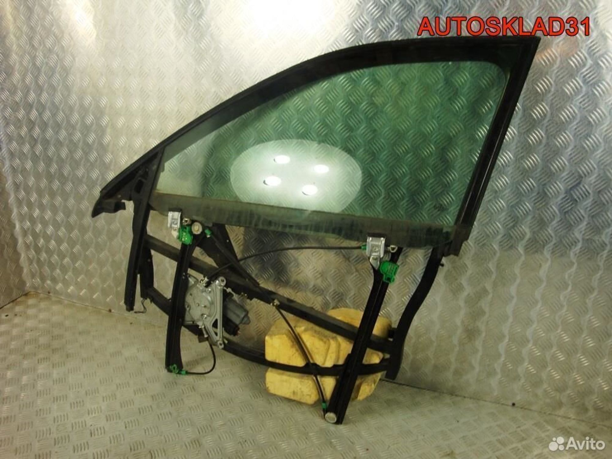 Рамка двери передней левой Audi A4 B5 8D0837753C, 2100 рублей, Дубовое