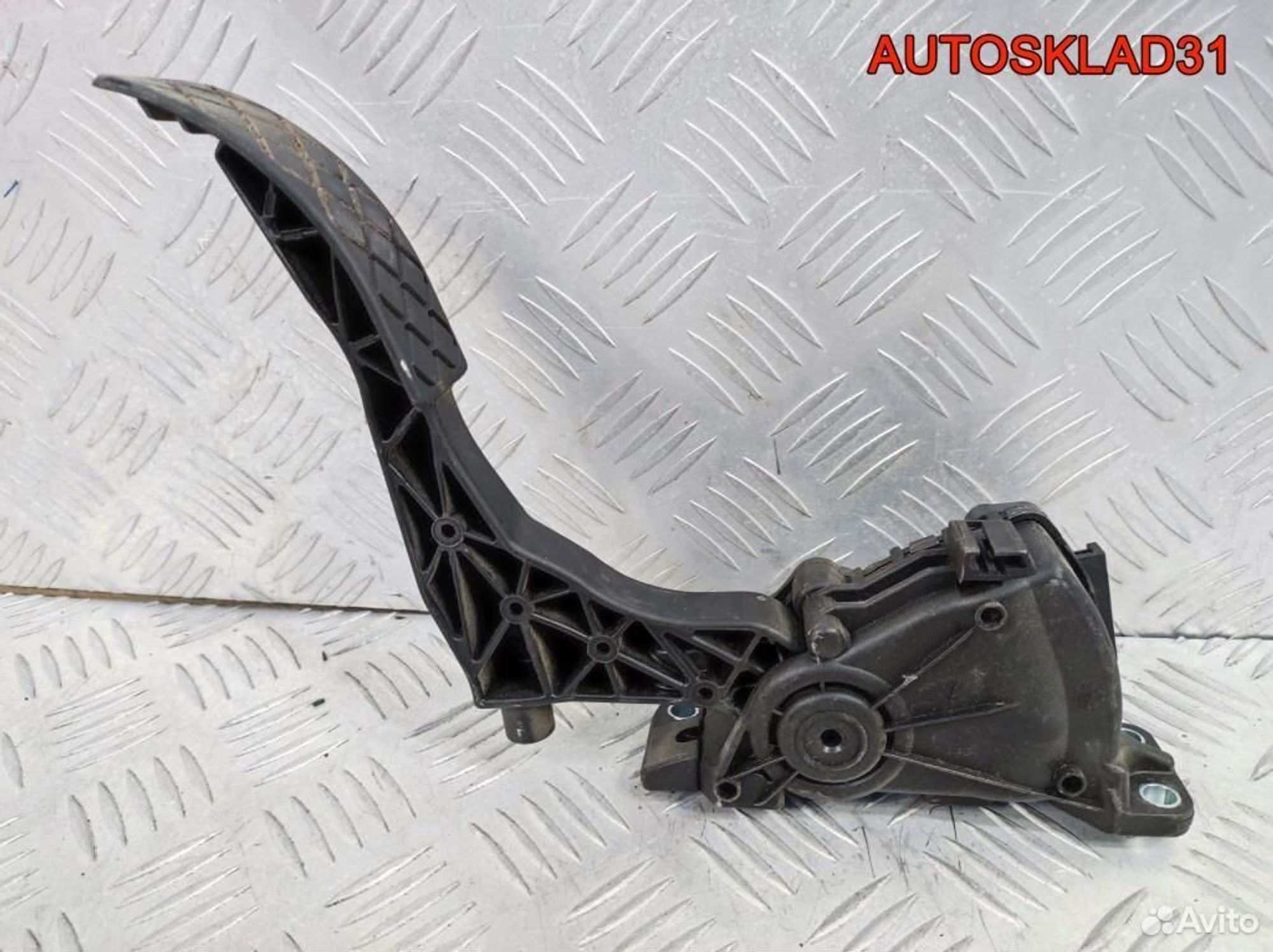 Педаль газа Skoda Roomster 1,2 cbzb 6Q1721503M, 1700 рублей, Дубовое