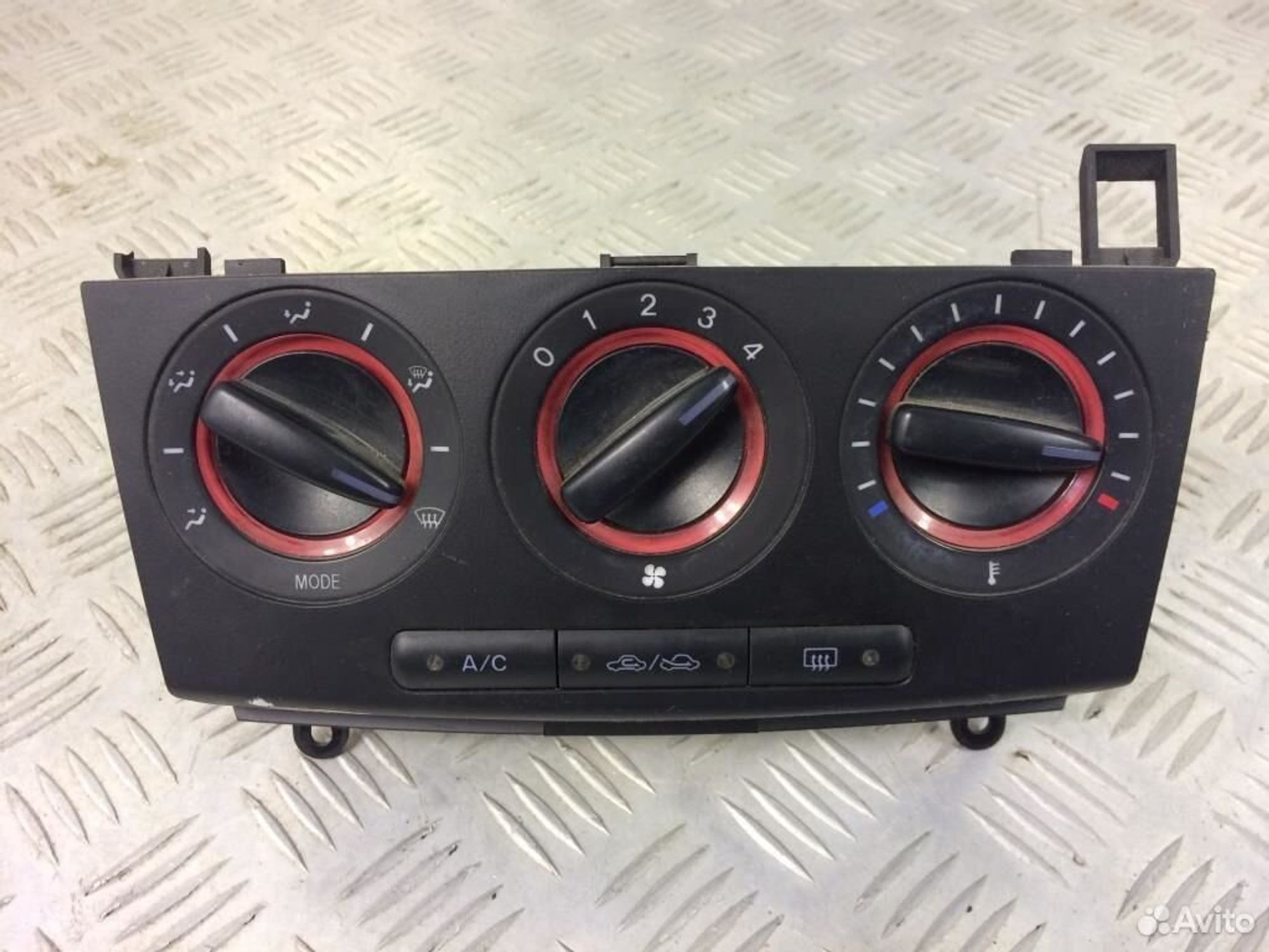 Блок управления отопителем Мазда 3 бк, 2000 рублей, Дубовое