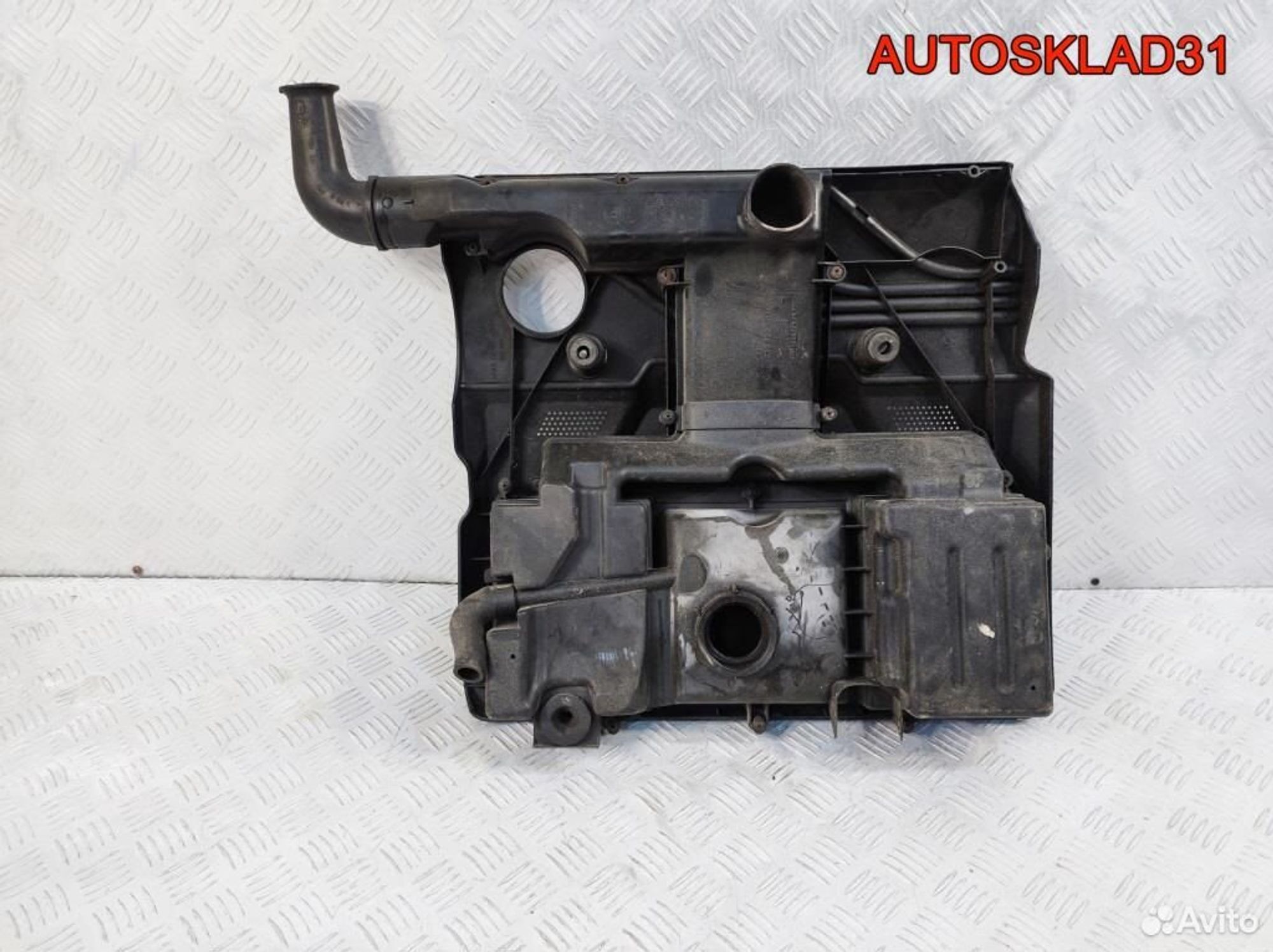 Корпус воздушного фильтра Seat Ibiza 3 030129607AT, 2100 рублей, Дубовое