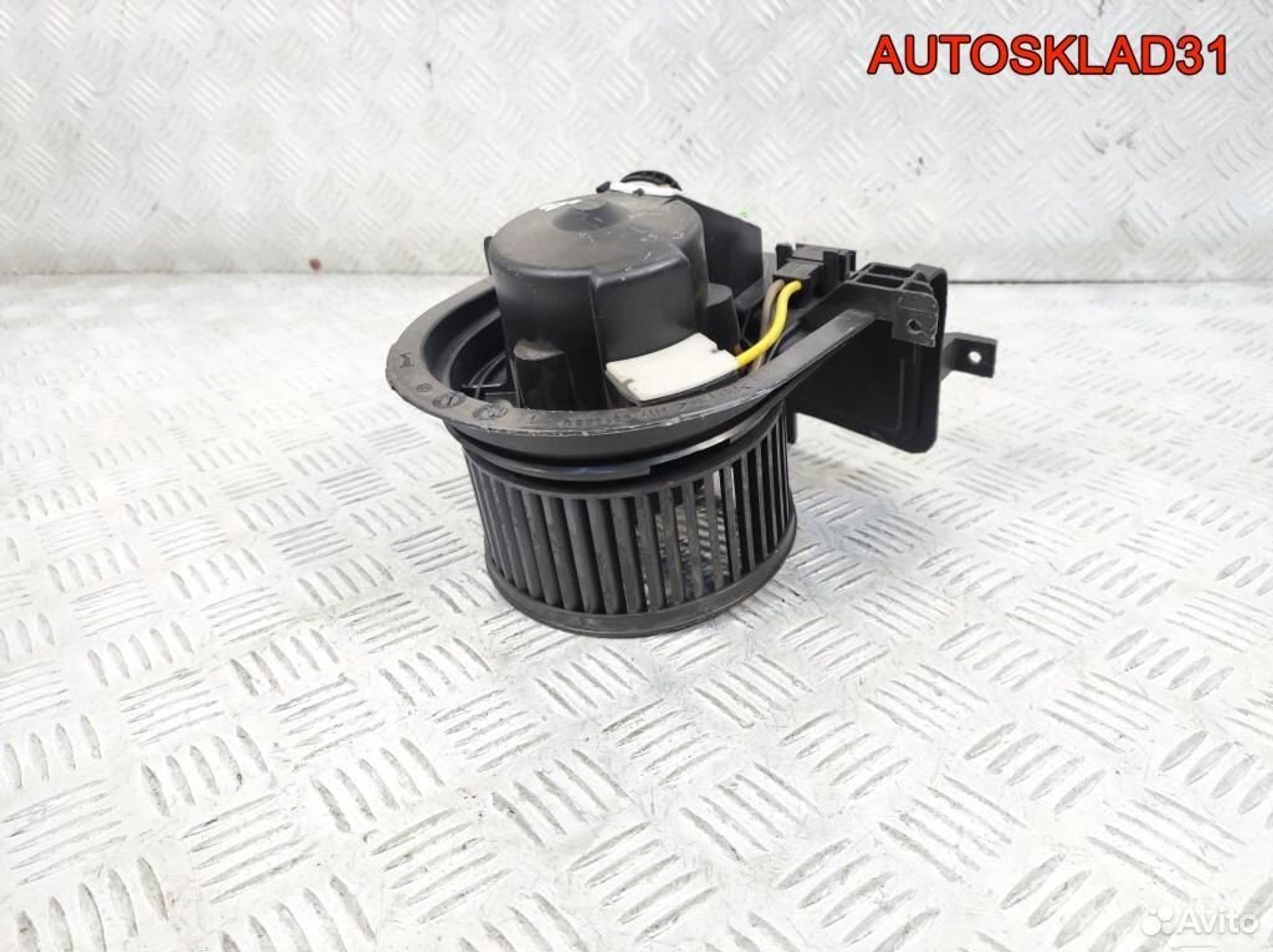 Моторчик отопителя Volkswagen Polo 6N1820021, 2600 рублей, Дубовое