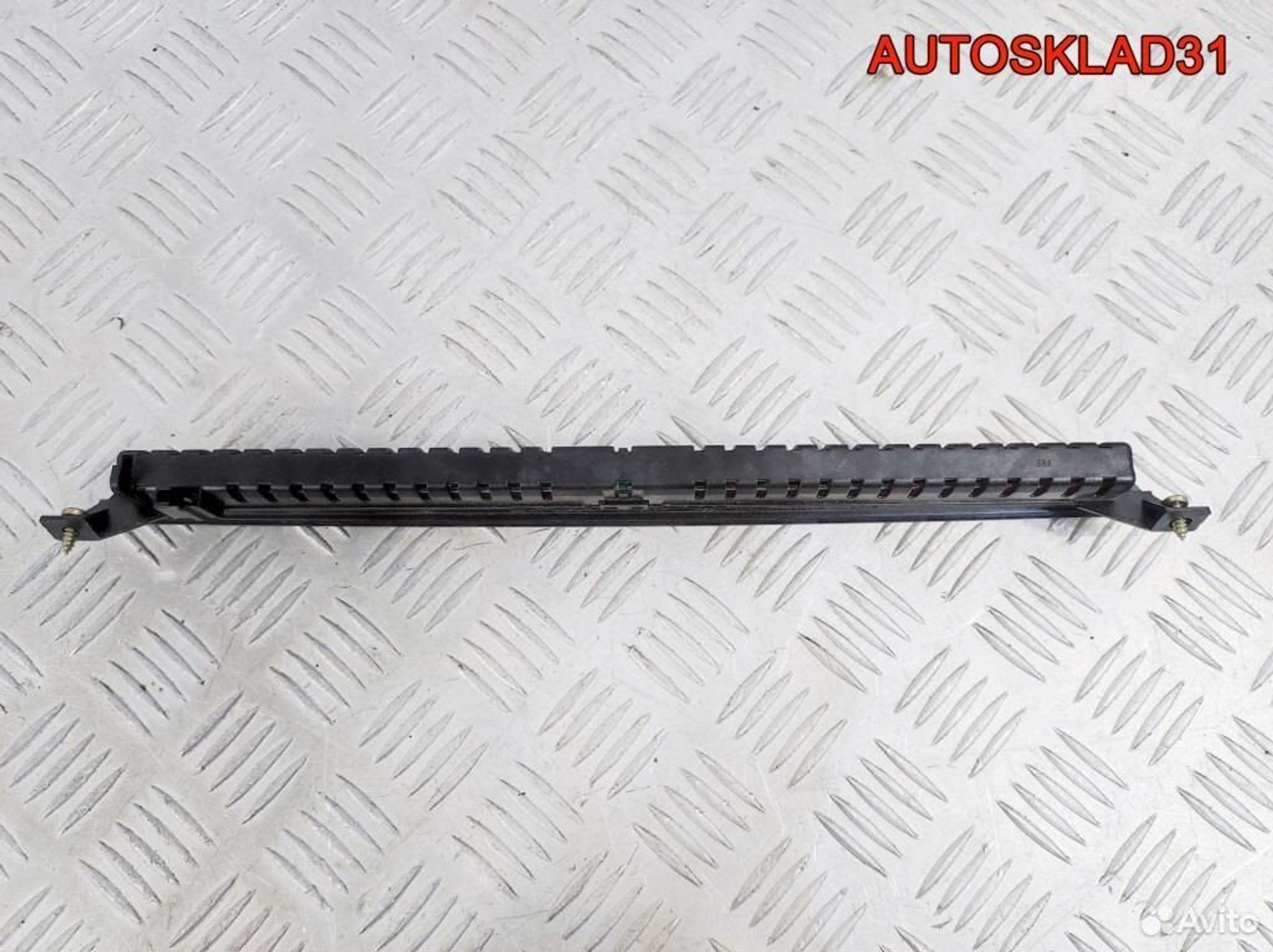 Фонарь задний Стоп сигнал VW Golf 4 1J6945097C, 1100 рублей, Дубовое