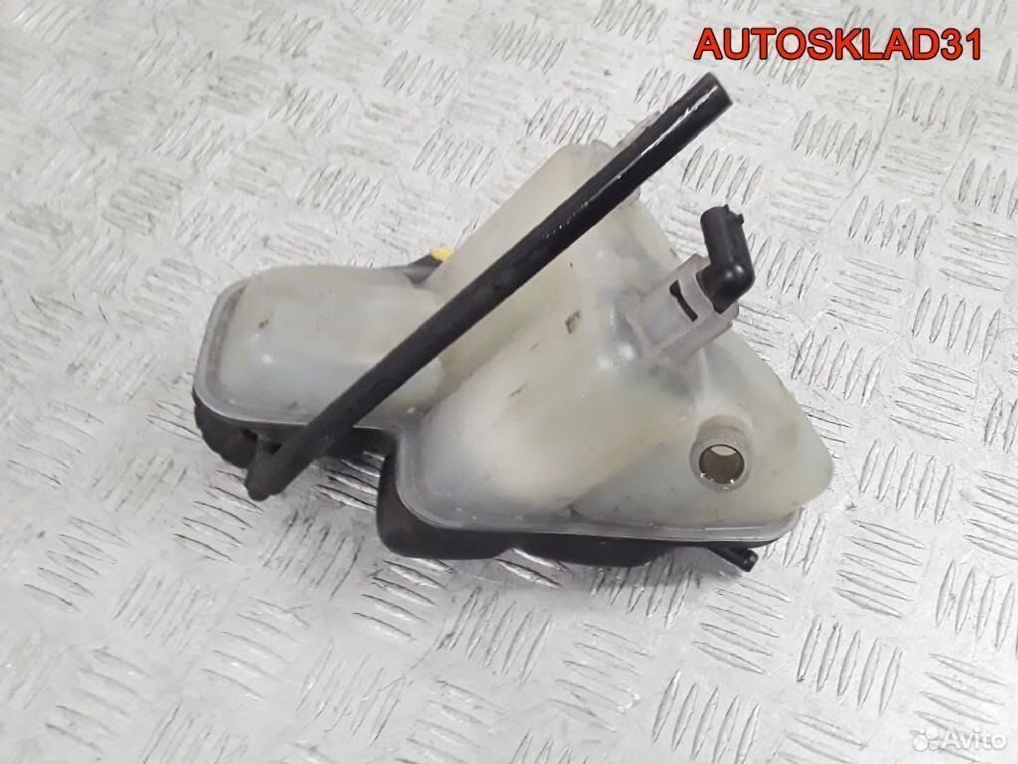 Бачок расширительный Mercedes Benz W168 A1685000140, 2000 рублей, Дубовое