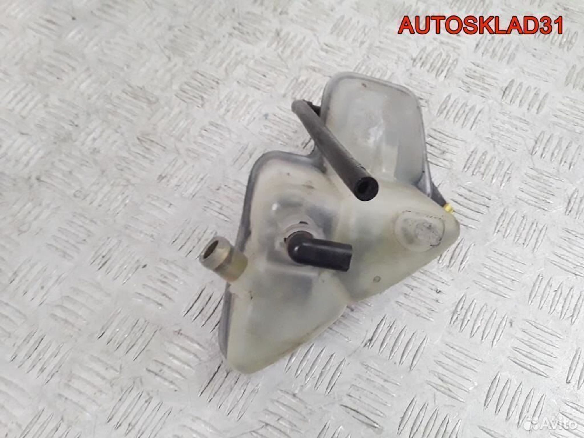 Бачок расширительный Mercedes Benz W168 A1685000140, 2000 рублей, Дубовое