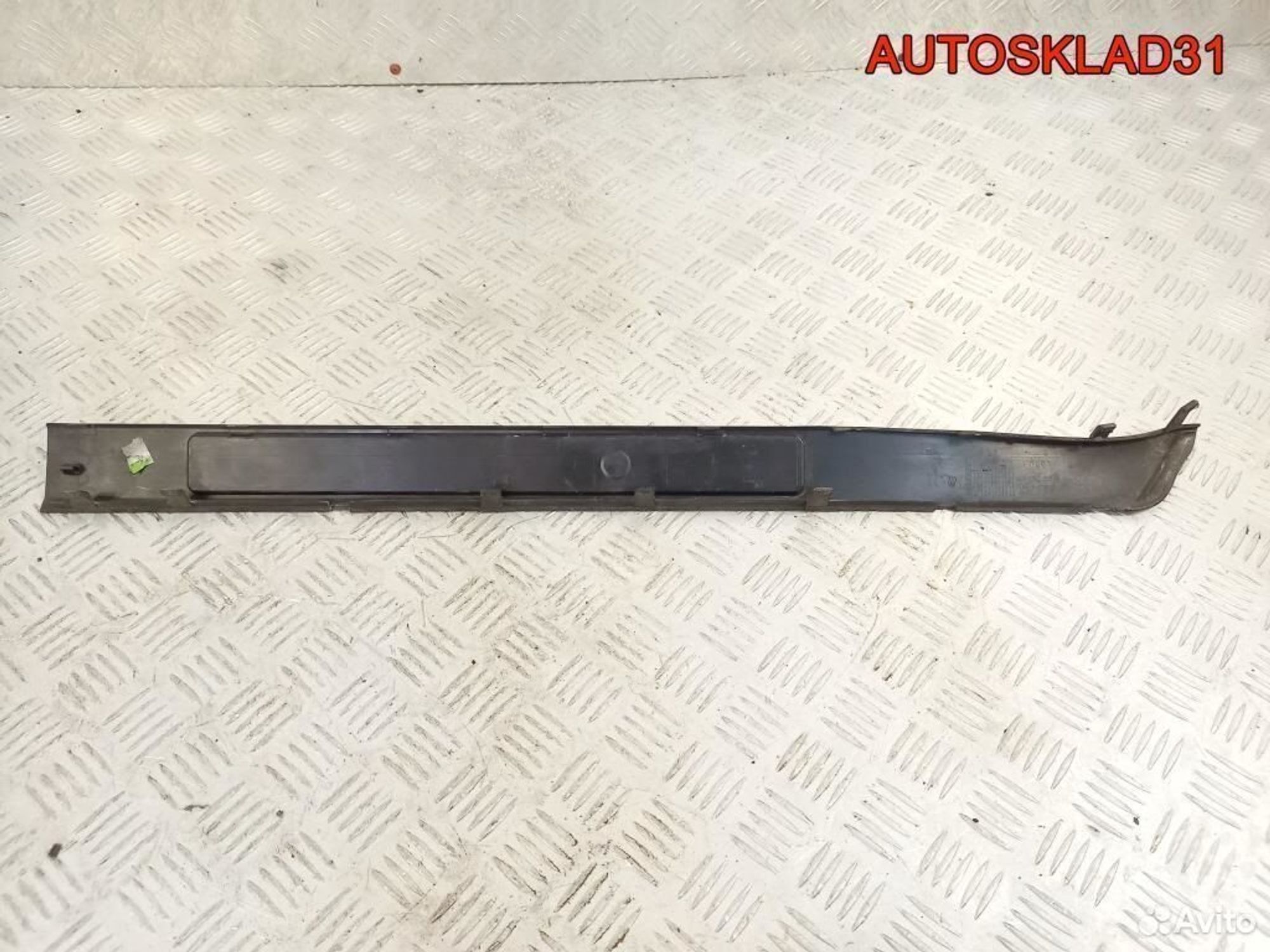 Накладка порога задняя правая Audi A8 4E0853996D, 1300 рублей, Дубовое