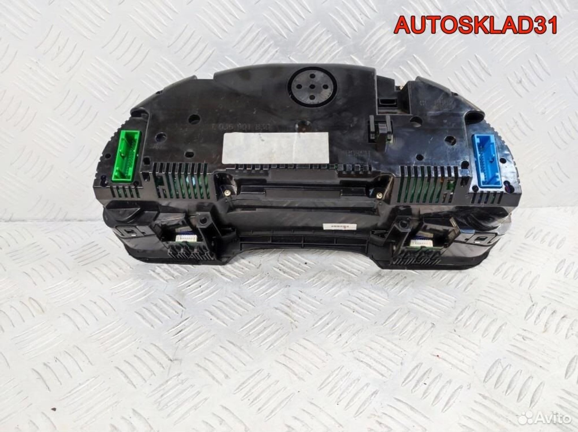 Панель приборов Audi A4 B6 8E0920900K Дизель, 3200 рублей, Дубовое