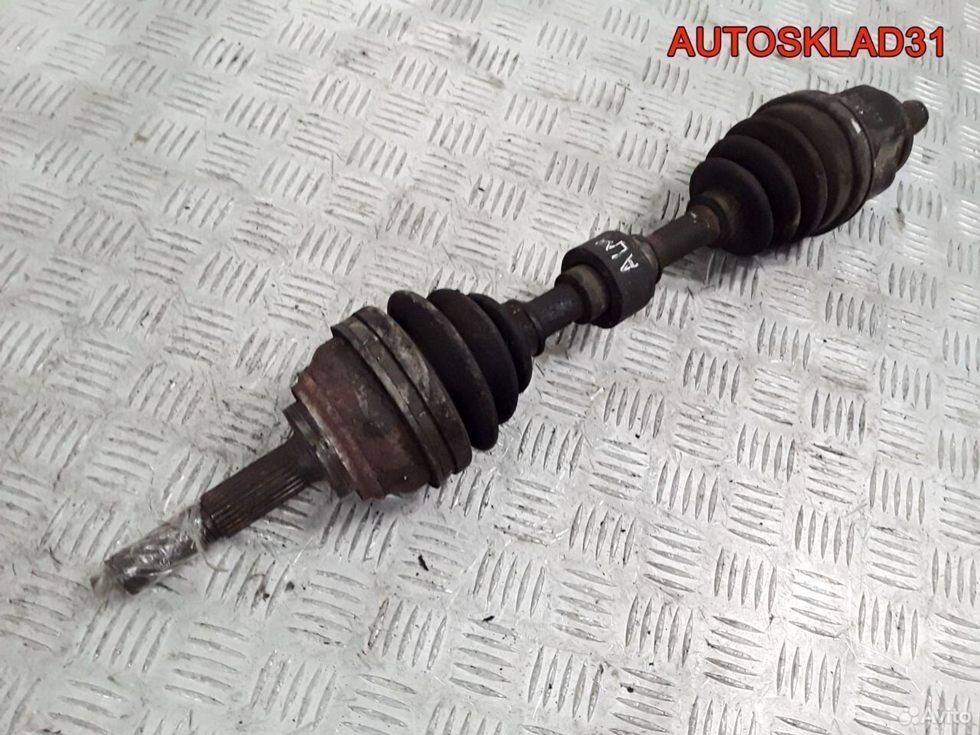 Привод передний левый Nissan Almera N15, 2700 рублей, Дубовое