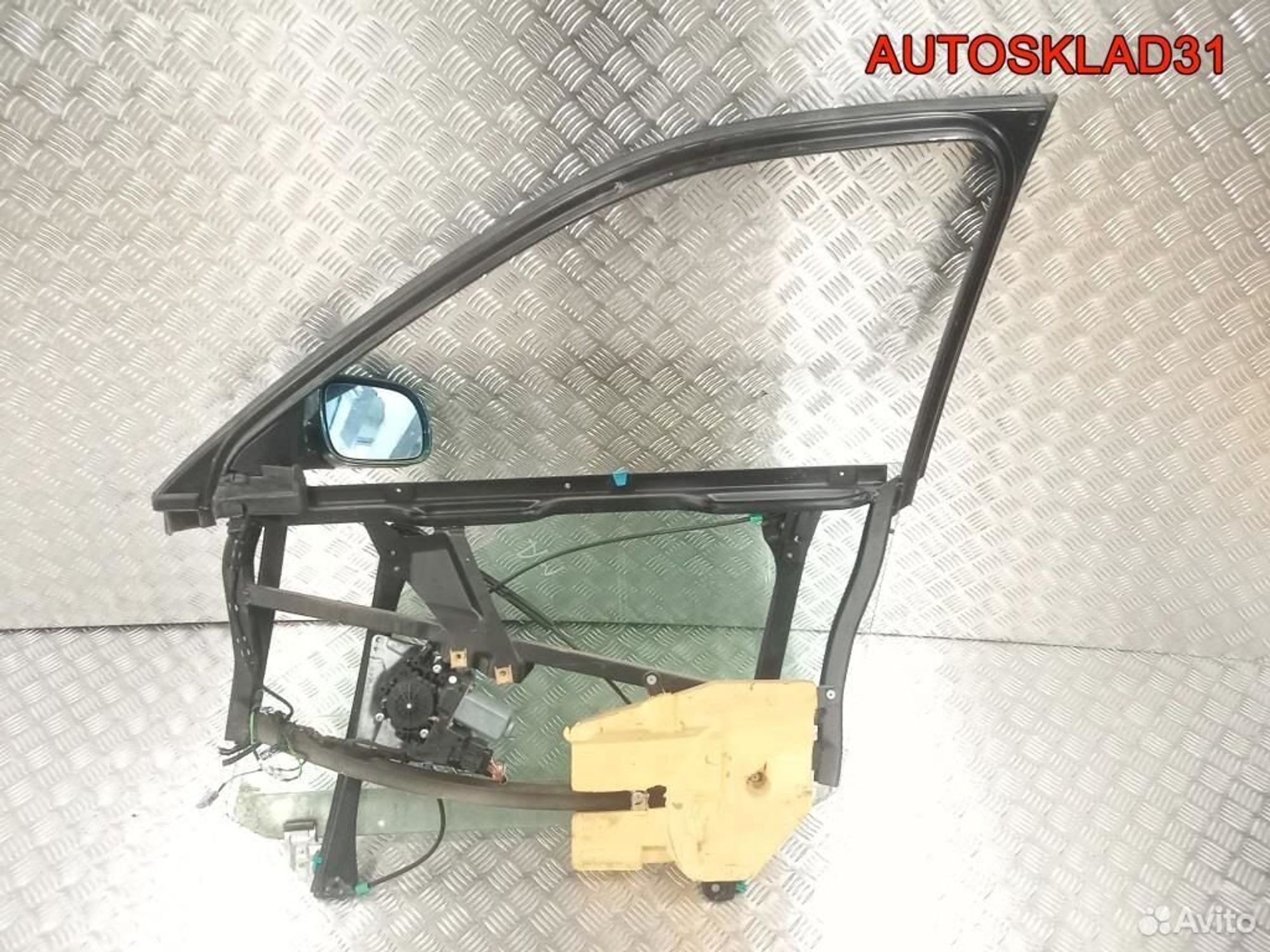 Рамка двери передней правой Audi A4 B5 8D0837754C, 2100 рублей, Дубовое