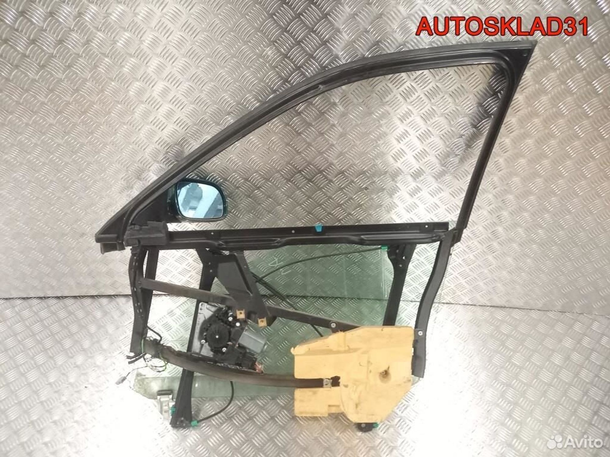 Рамка двери передней правой Audi A4 B5 8D0837754C, 2100 рублей, Дубовое