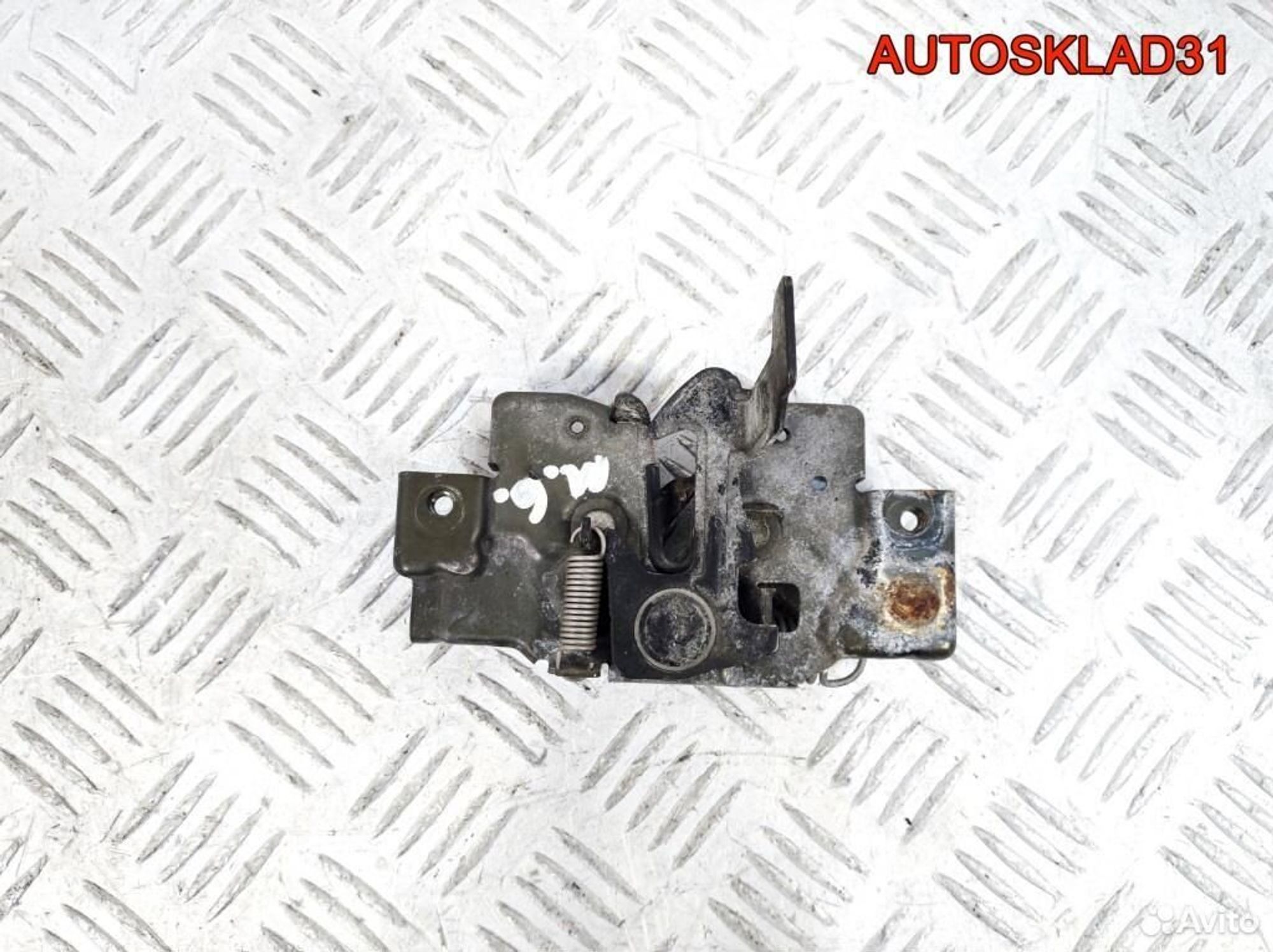 Замок капота Mazda 6 GG GJ6A56620C, 1700 рублей, Дубовое