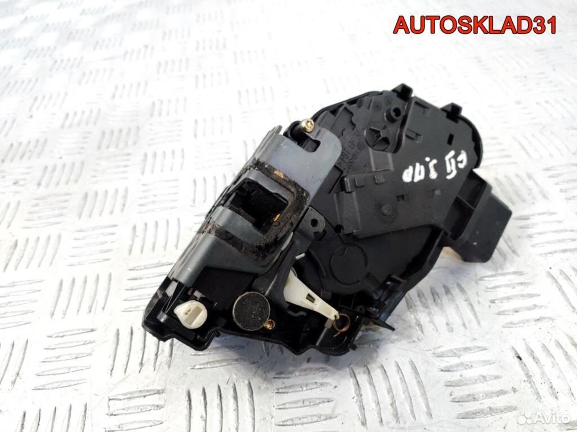 Замок двери задней правой Ford Focus 4M5AR26412EB, 2300 рублей, Дубовое