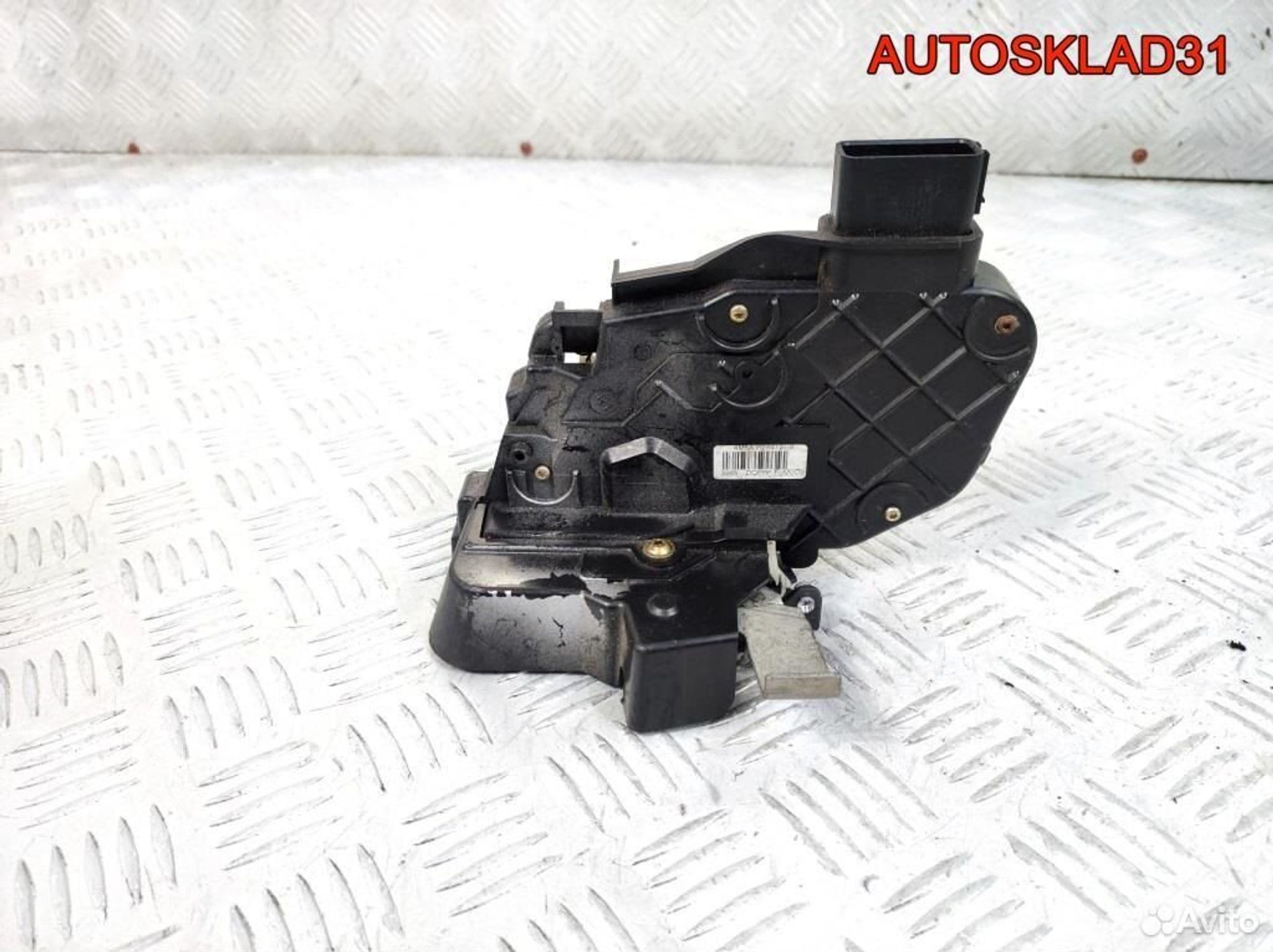 Замок двери задней правой Ford Focus 4M5AR26412EB, 2300 рублей, Дубовое