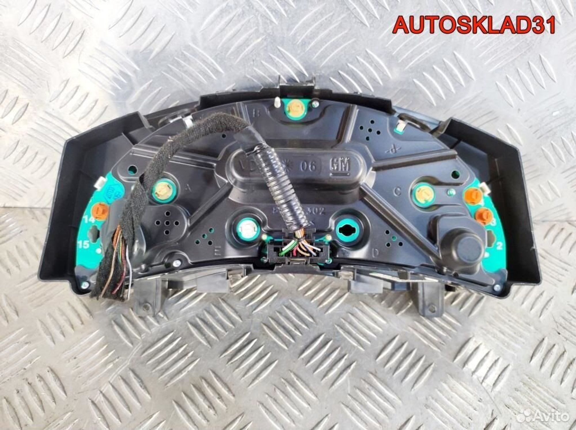 Панель приборов Opel Meriva 1.3 Z13DT 13201075, 2700 рублей, Дубовое