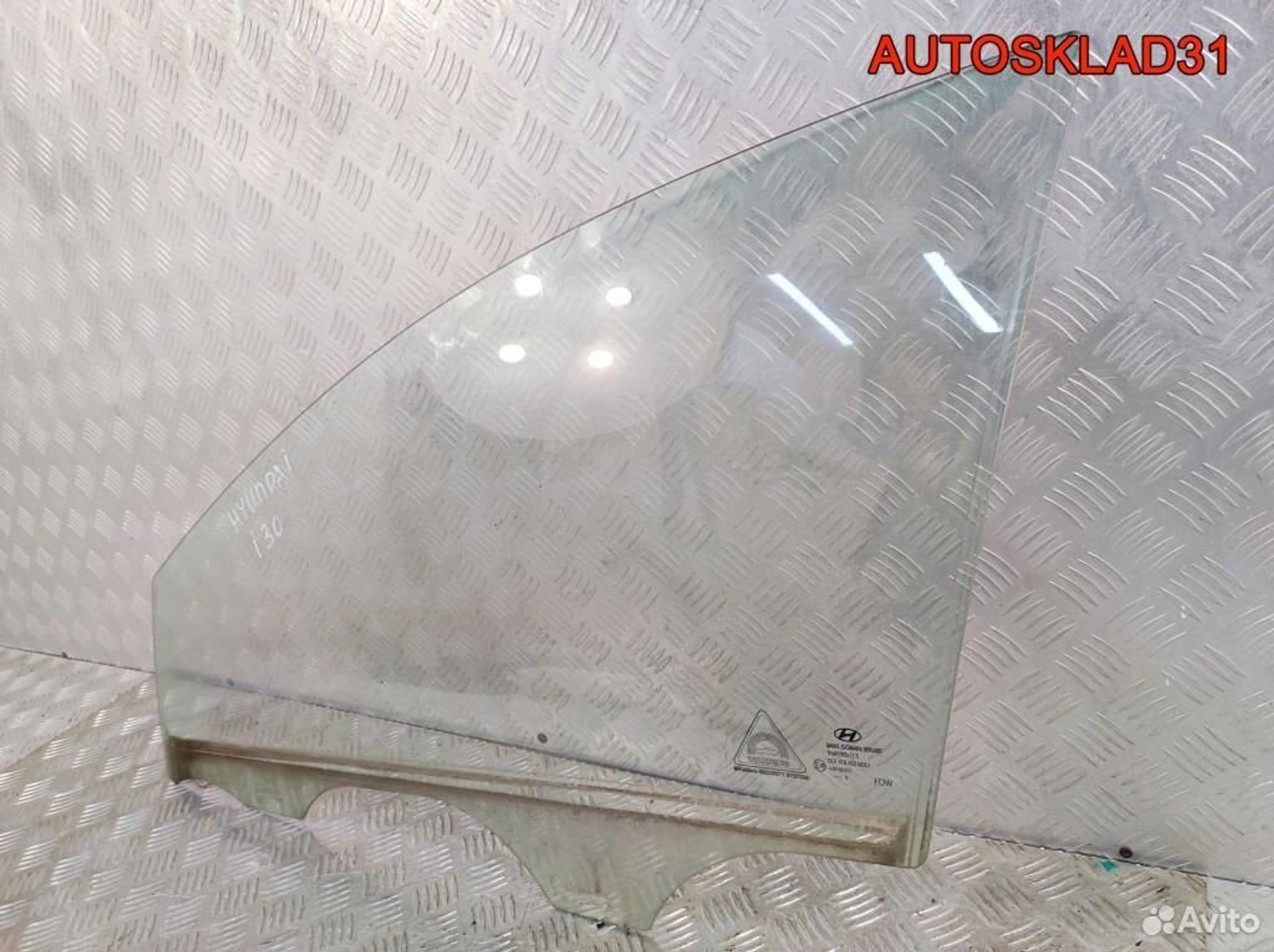 Стекло двери передней левой Hyundai i30 824112R210, 1700 рублей, Дубовое