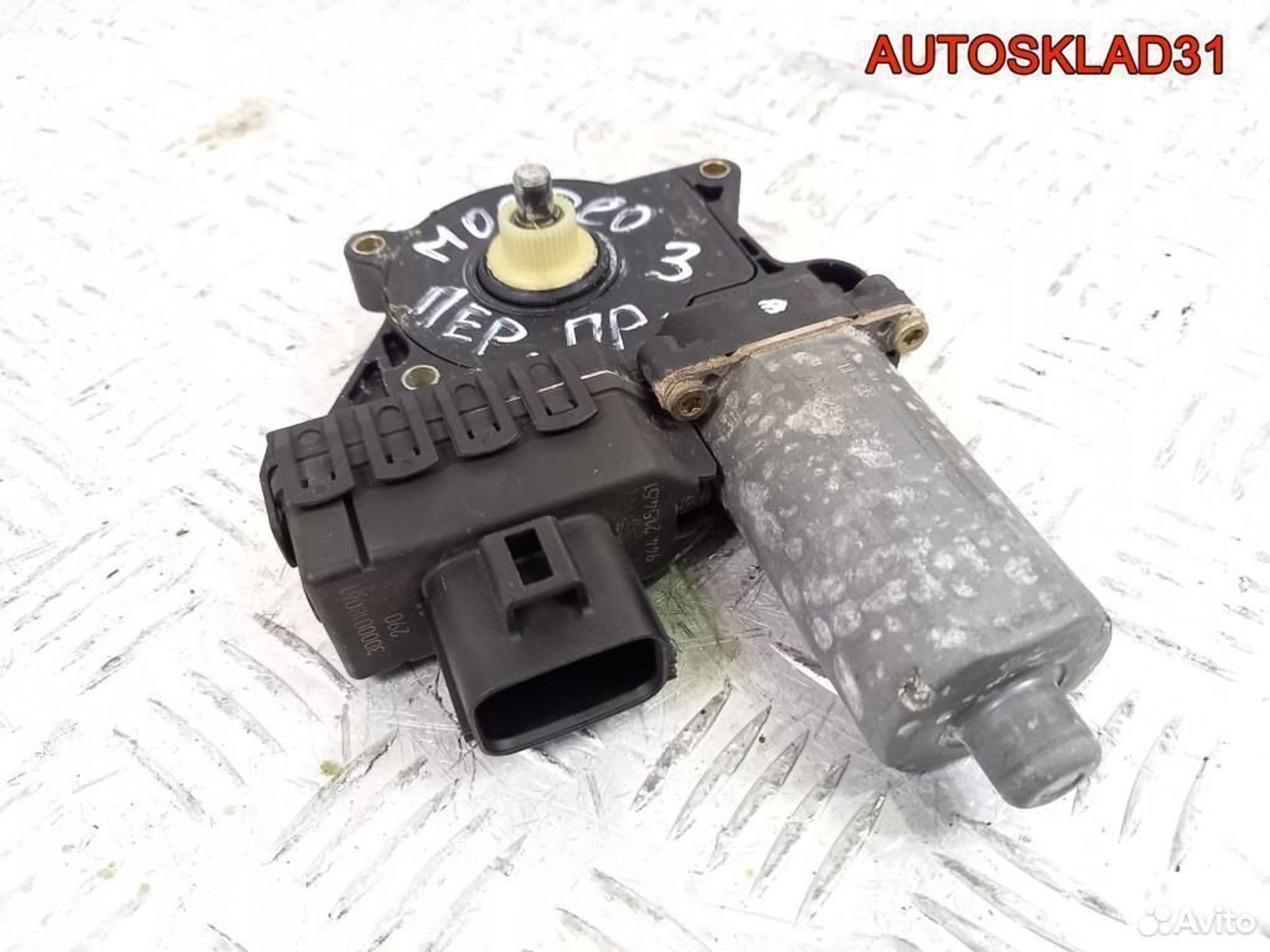 Моторчик стеклоподъемника Ford Mondeo 3 0130821771, 1200 рублей, Дубовое