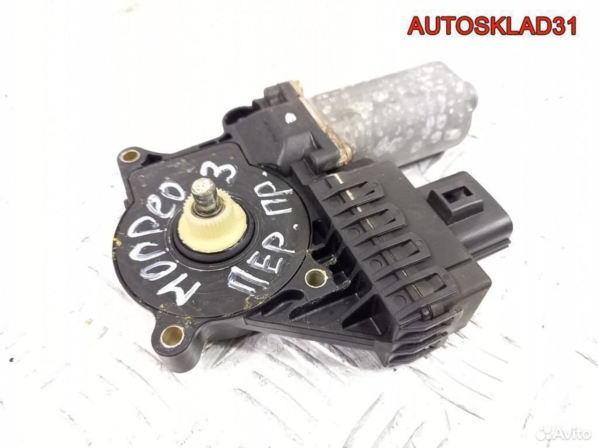 Моторчик стеклоподъемника Ford Mondeo 3 0130821771, 1200 рублей, Дубовое