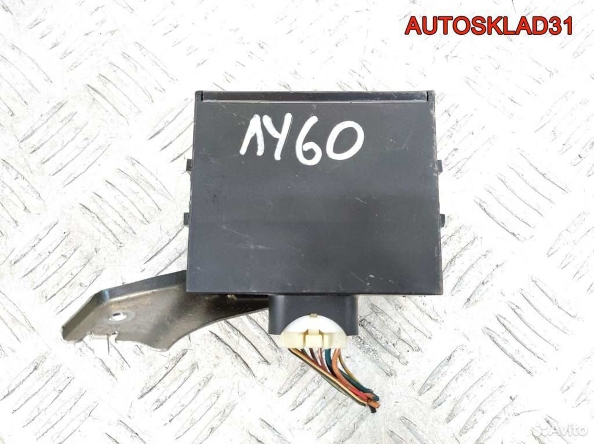 Блок комфорта Toyota Aygo 897400H010, 1100 рублей, Дубовое