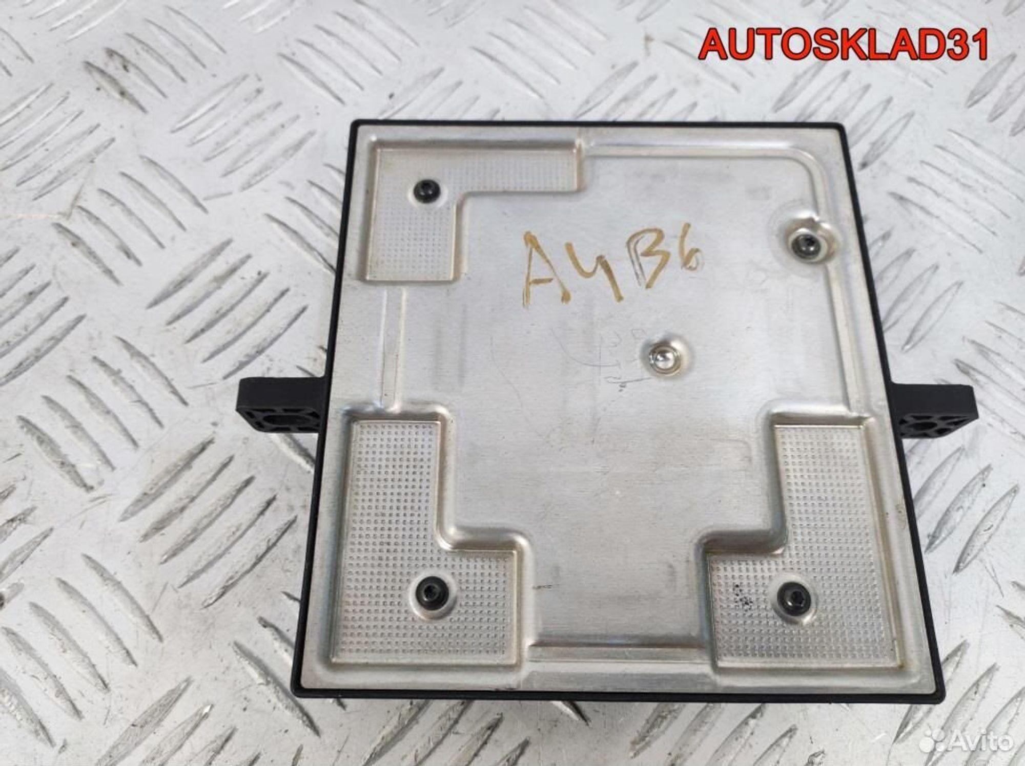 Блок комфорта Audi A4 B6 8E0907279B, 1500 рублей, Дубовое