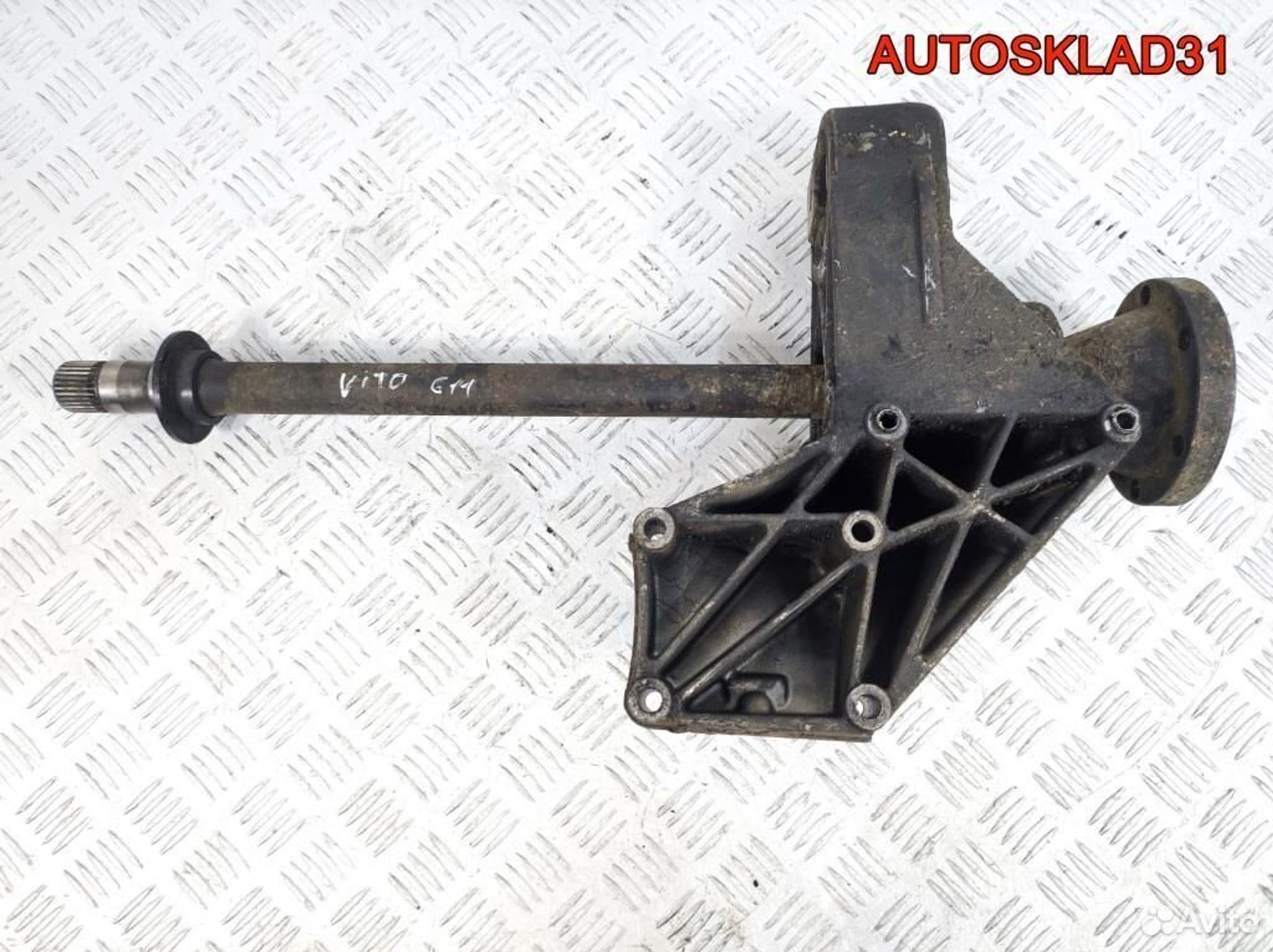 Промежуточный вал Mercedes Vito 638 A6112220009, 4100 рублей, Дубовое